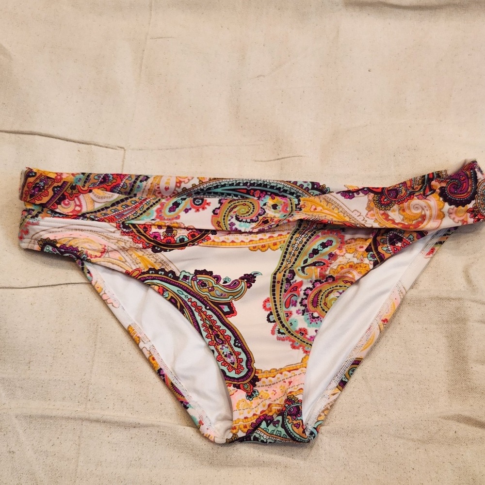 Victoria's Secret Foldover Bikini Bottoms M Multi Paisley Print Swimwear Boho